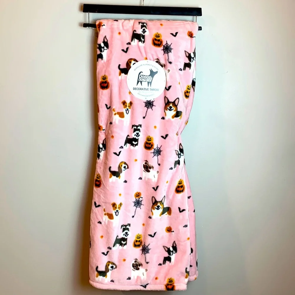 Halloween Puppies Decorative Oversized Throw Blanket NEW!